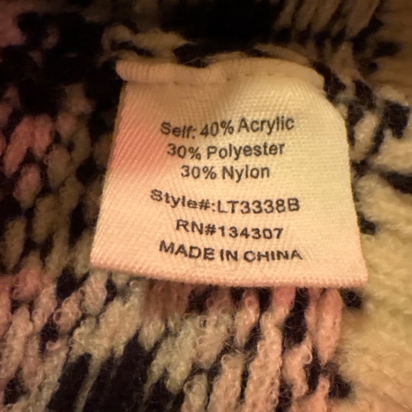 Line and Dot Thick Winter Sweater NWT - Picture 4 of 4